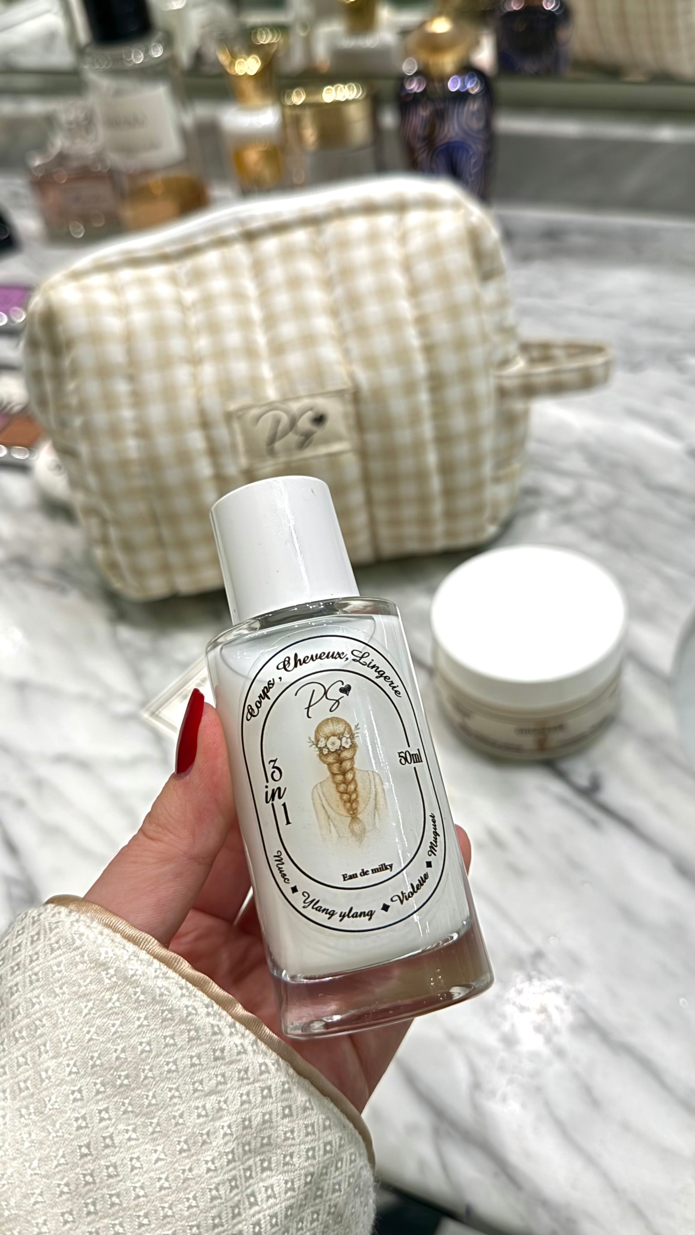 Pack Eau de Milky : Parfum + Trousse + Gommage (Édition Limitée)